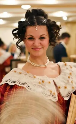 Puschkin-Ball des 19. Jahrhunderts Frisuren