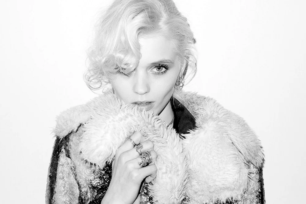 Abbey Lee Kershaw. Lee Kershaw