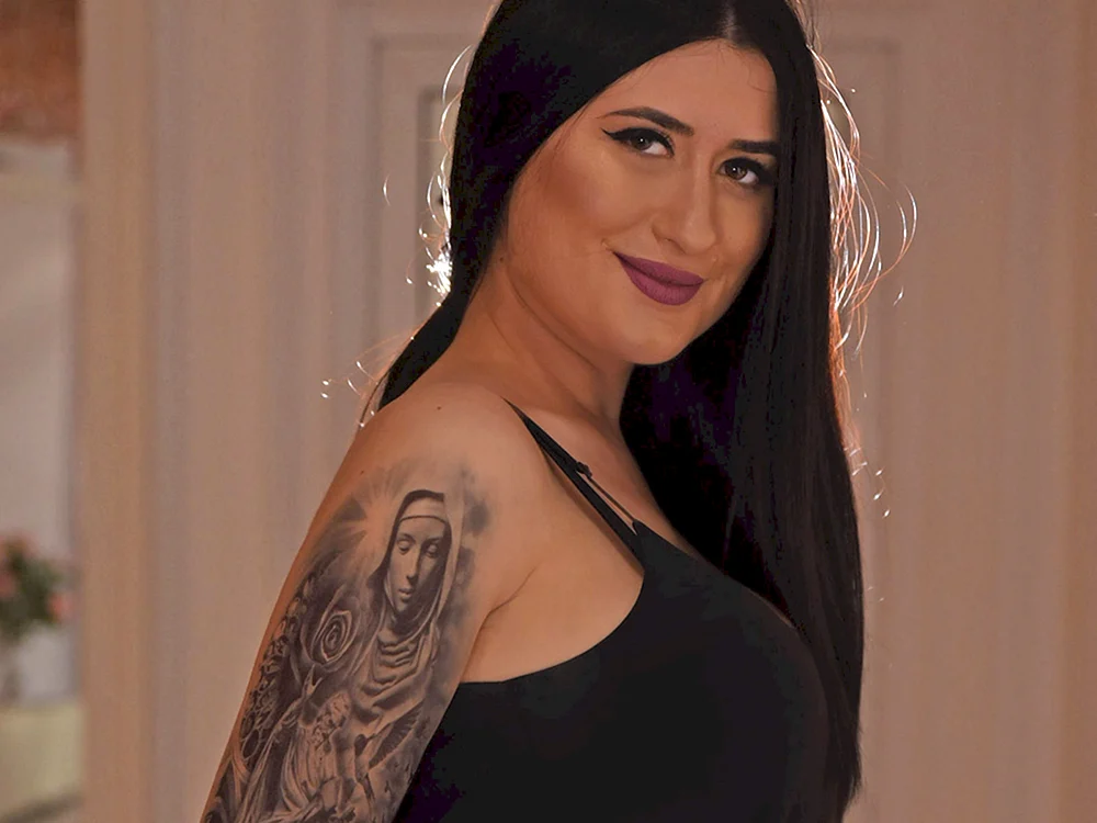 ADELINEELOVE privat