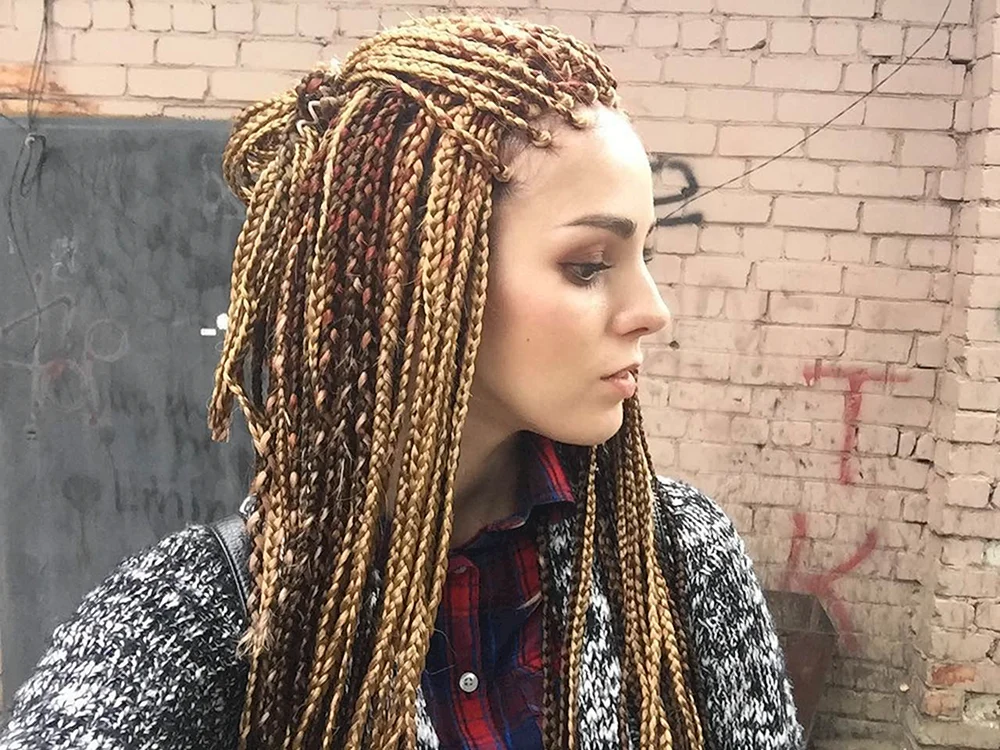 Damen Dreadlocks Frisuren