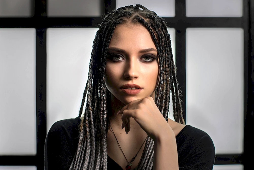 Afro braids MORGENSTERN 2022