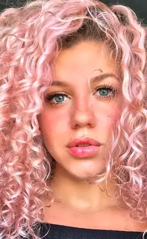 Afrolocons Jessica