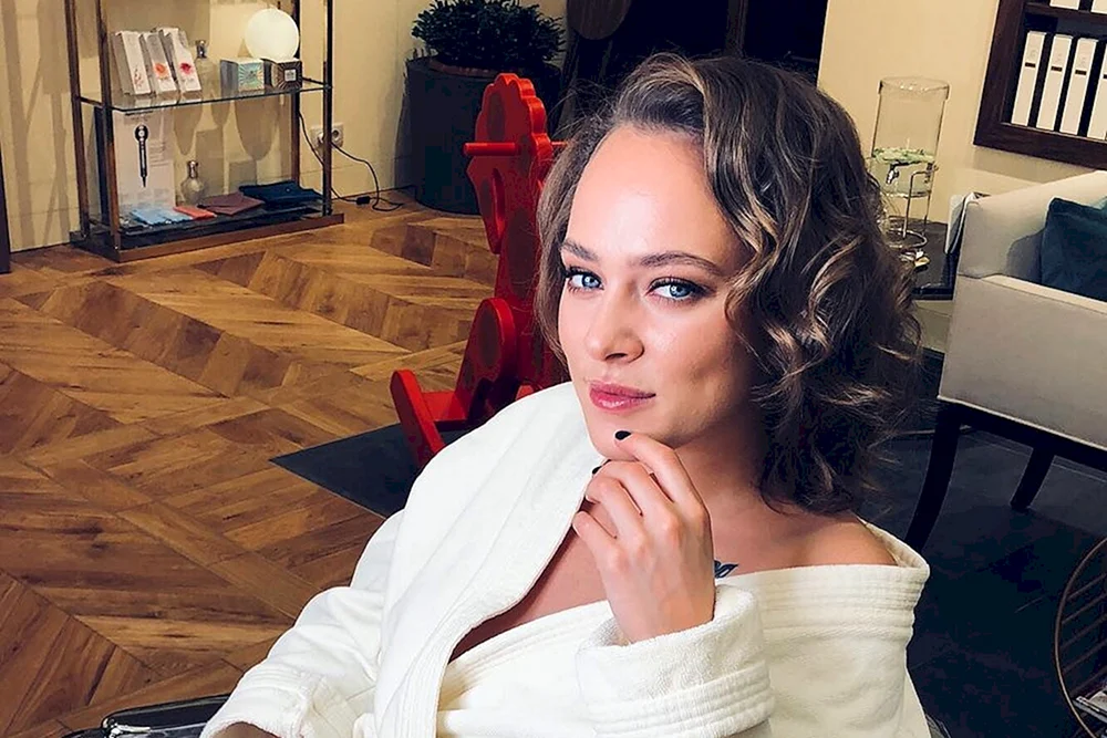 Aglaya Tarasova foto