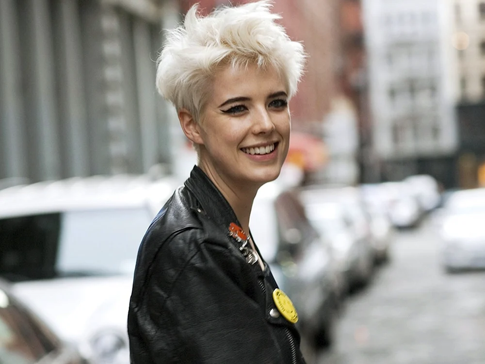 Agness Deyn
