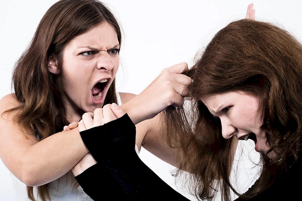 Aggressiv Mädchen