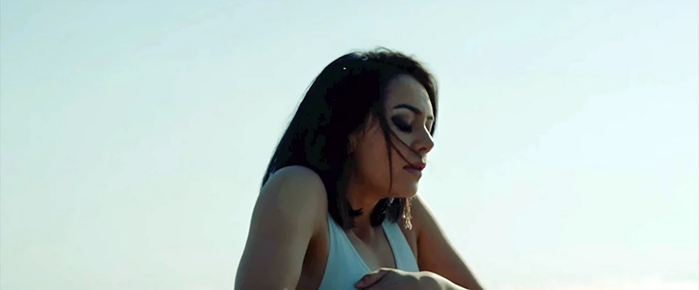 Aisulu Azimbayeva heiß