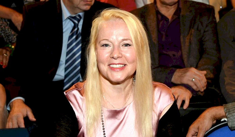 Schauspielerin Elena Kondulainen