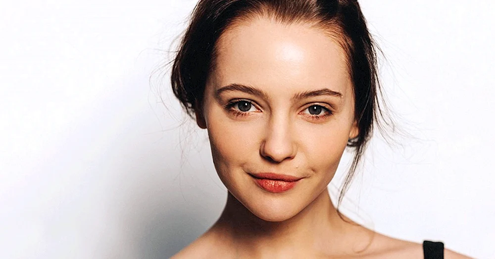 Yulia Khlynina Schauspielerin
