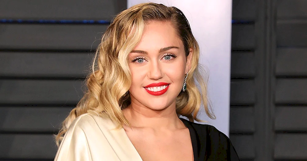 Miley Cyrus 2022