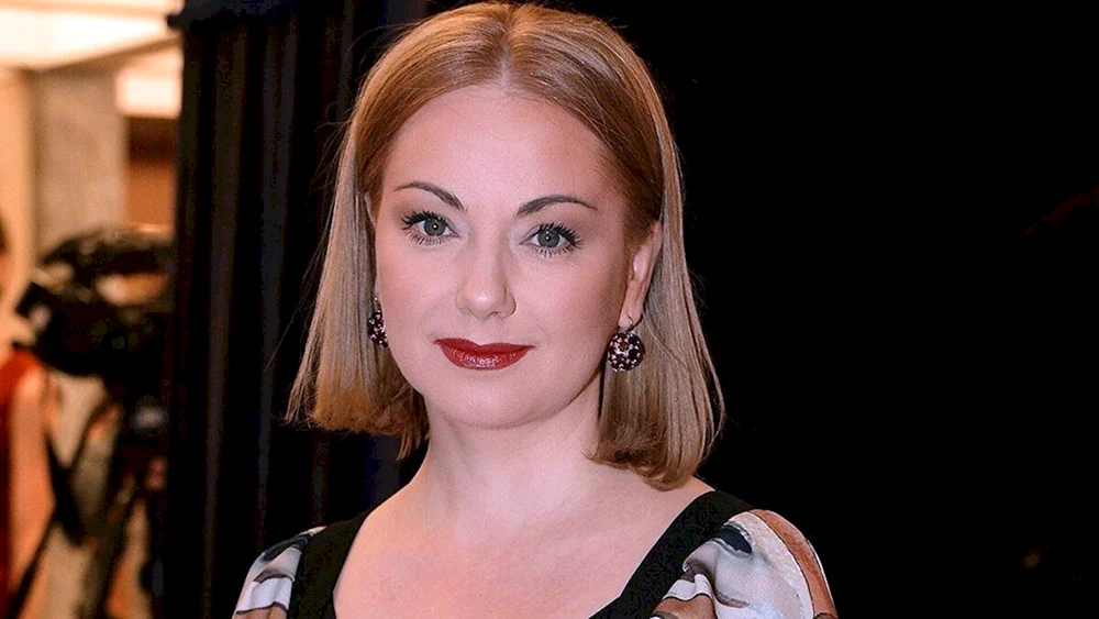 Schauspielerin Olga Budina 2022