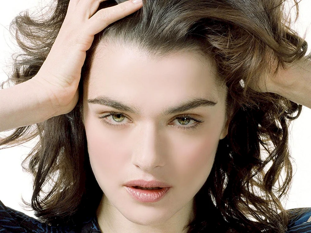 Rachel Weisz 2023