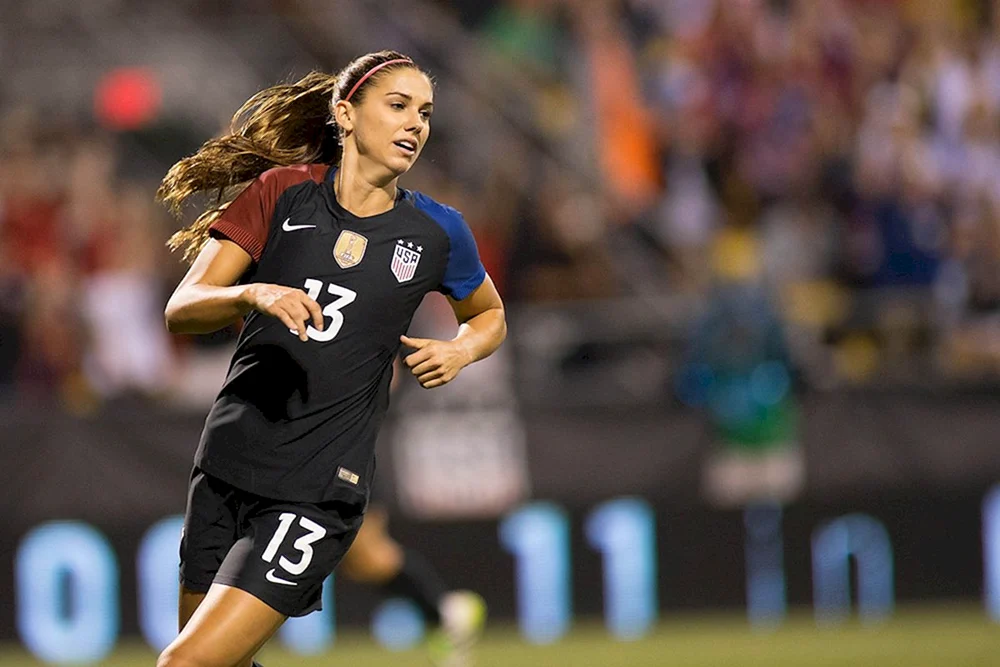 Alex Morgan Fußballspieler