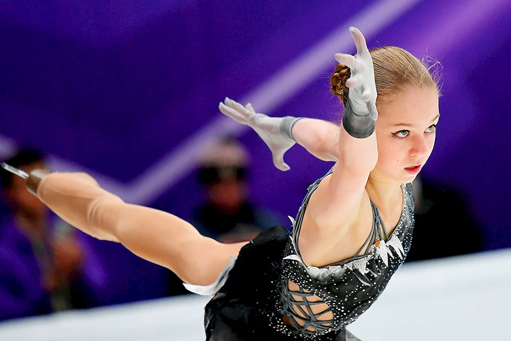 Alexandra Trusova Eiskunstläuferin Trusova