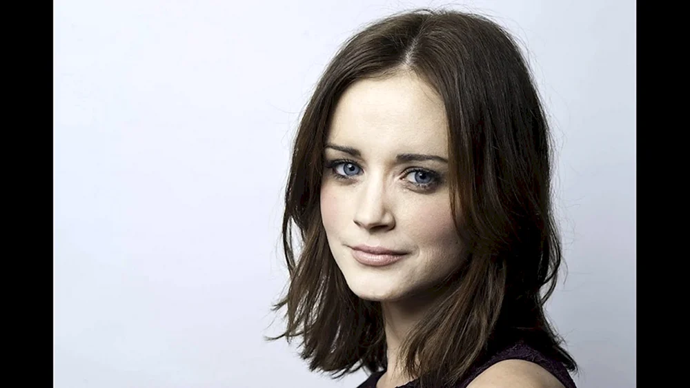 Alexis Bledel 2020