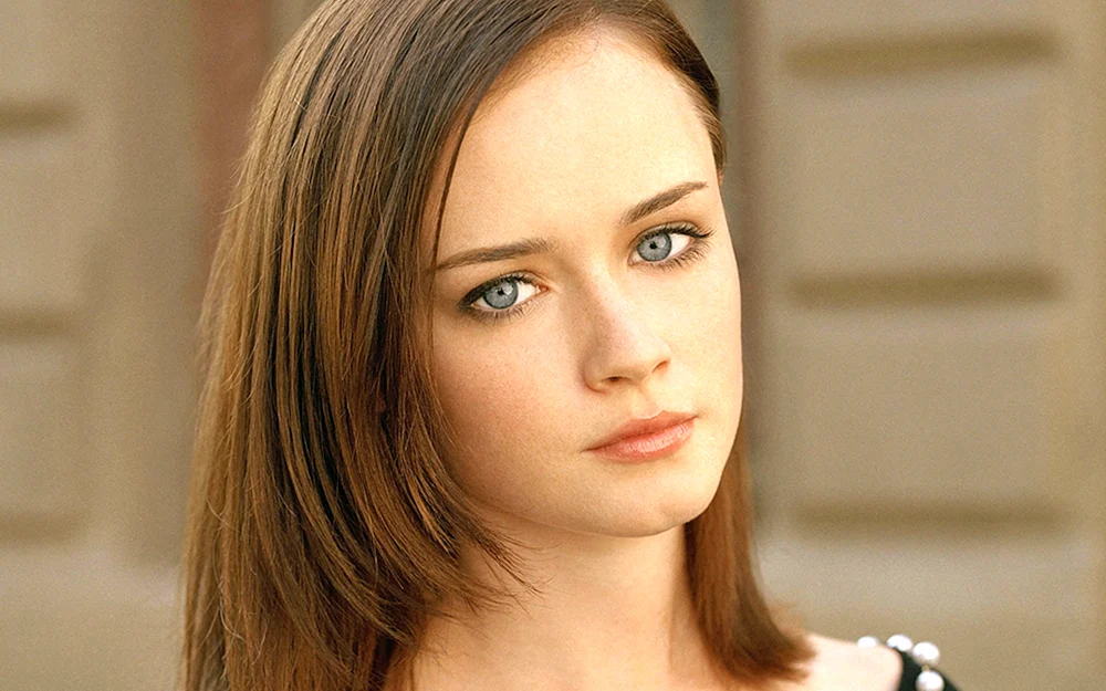 Alexis Bledel Emily