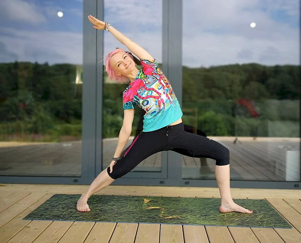 Alyona Mordovina Pilates.