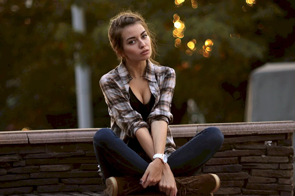 Alyona Omovich 2023