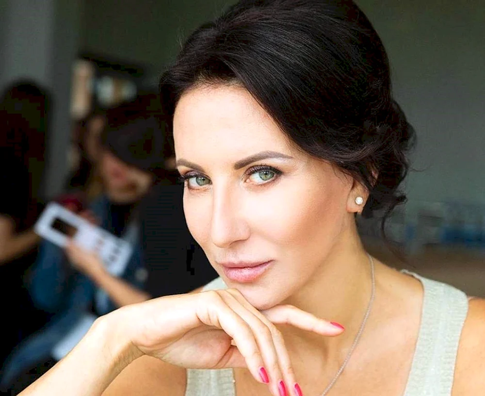 Alika Smekhova 2021