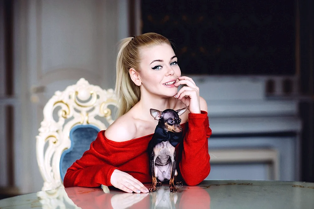 Alina Grosu Sängerin