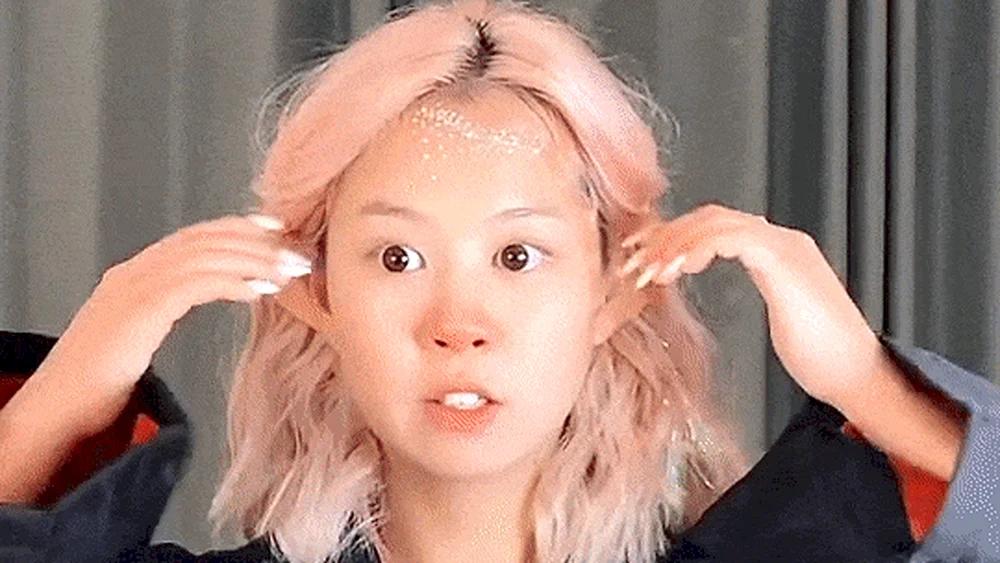Alina Kim homm9k