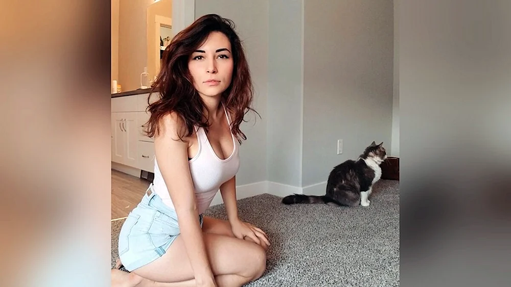 Alinity Divine