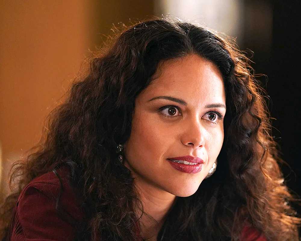 Alyssa Diaz Rekrutin