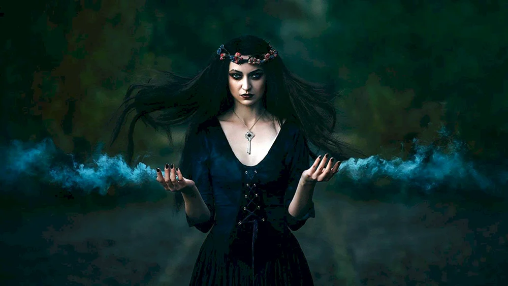 Alisa Kiteler Hexe