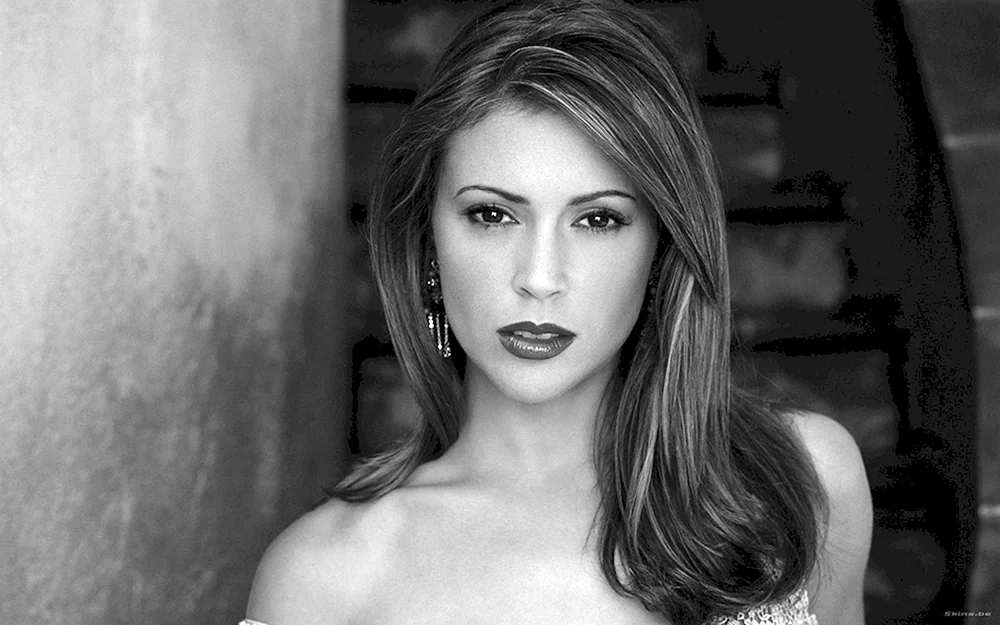 Alyssa Milano Verliebt in eine Hexe