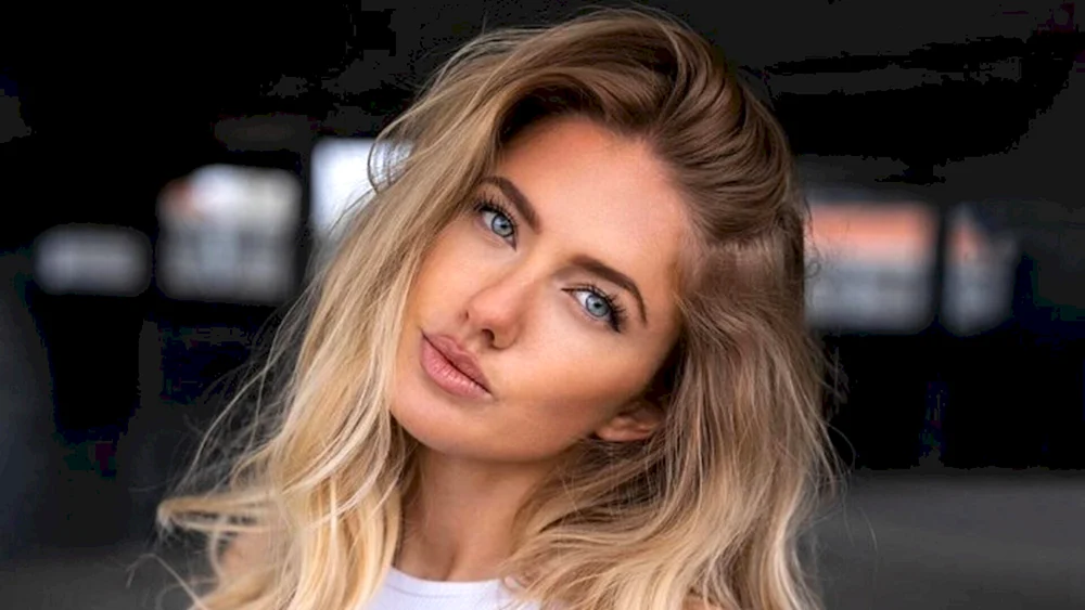 Alice Schmidt Alica Schmidt