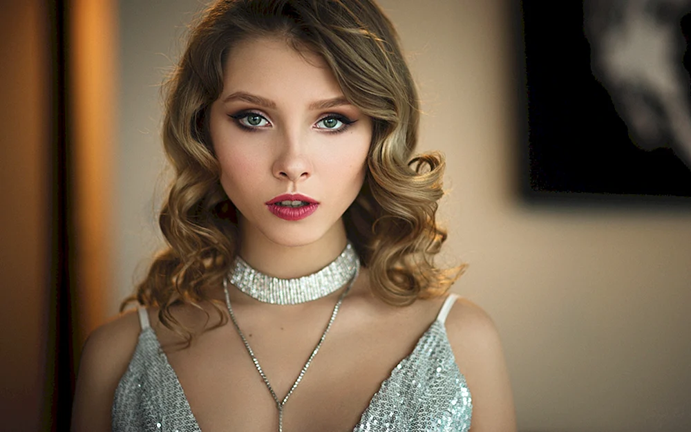 Alice Tarasenko model