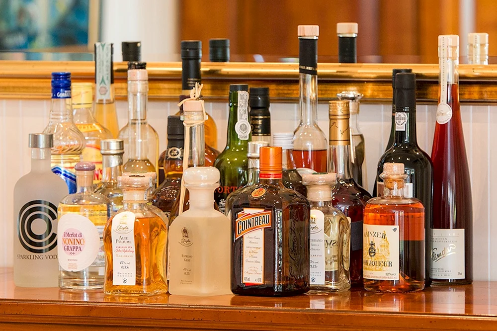 Flasche mit Alkohol