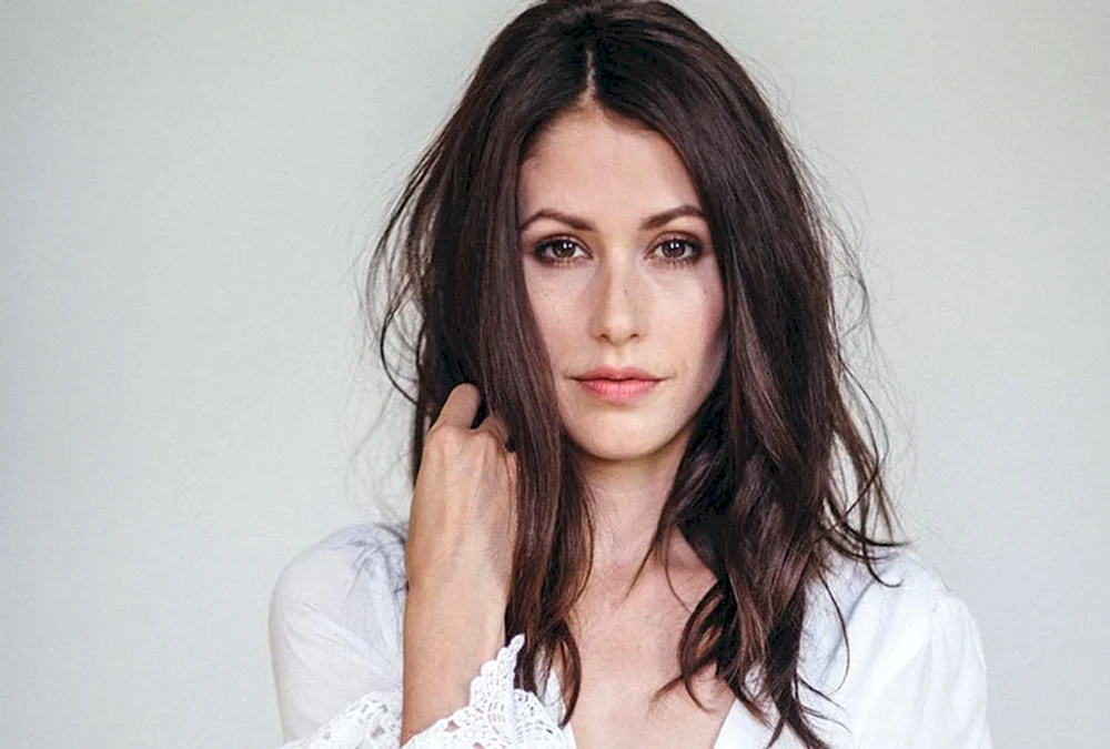 Amanda Crew Schauspielerin