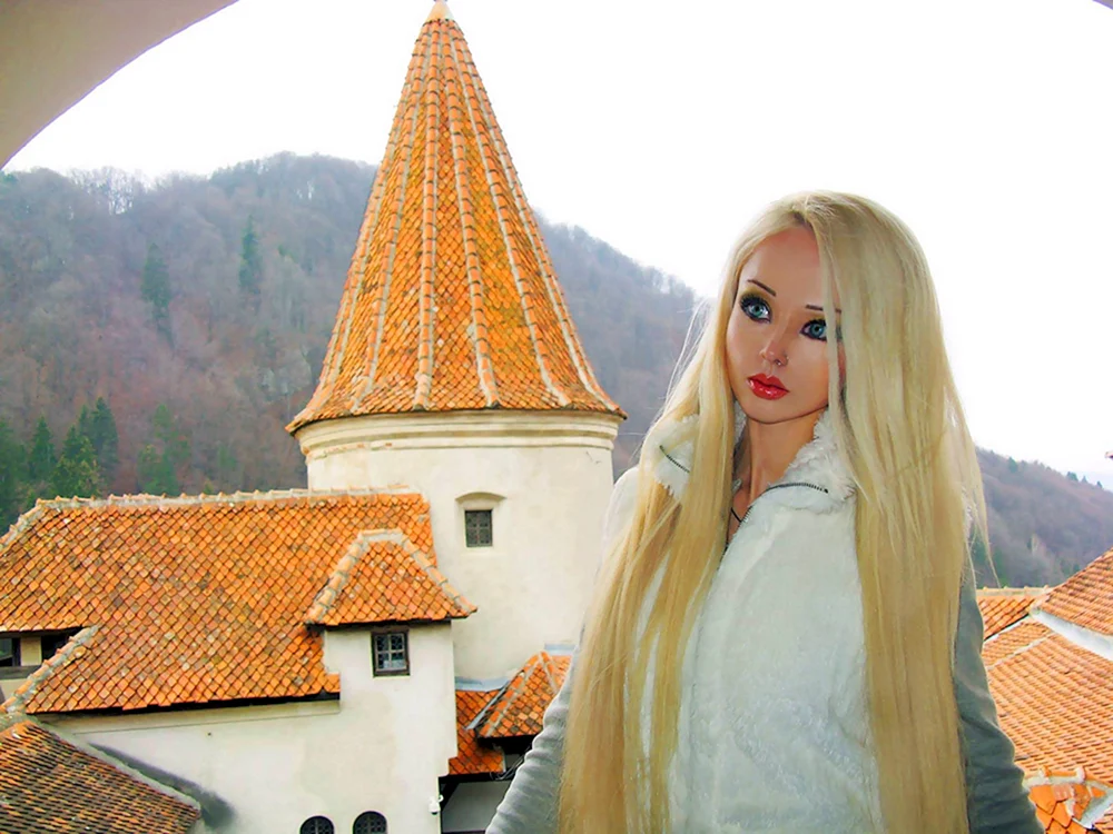 Valeria Lukyanova 2008