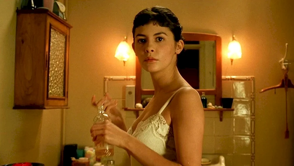 Amelie film 2001