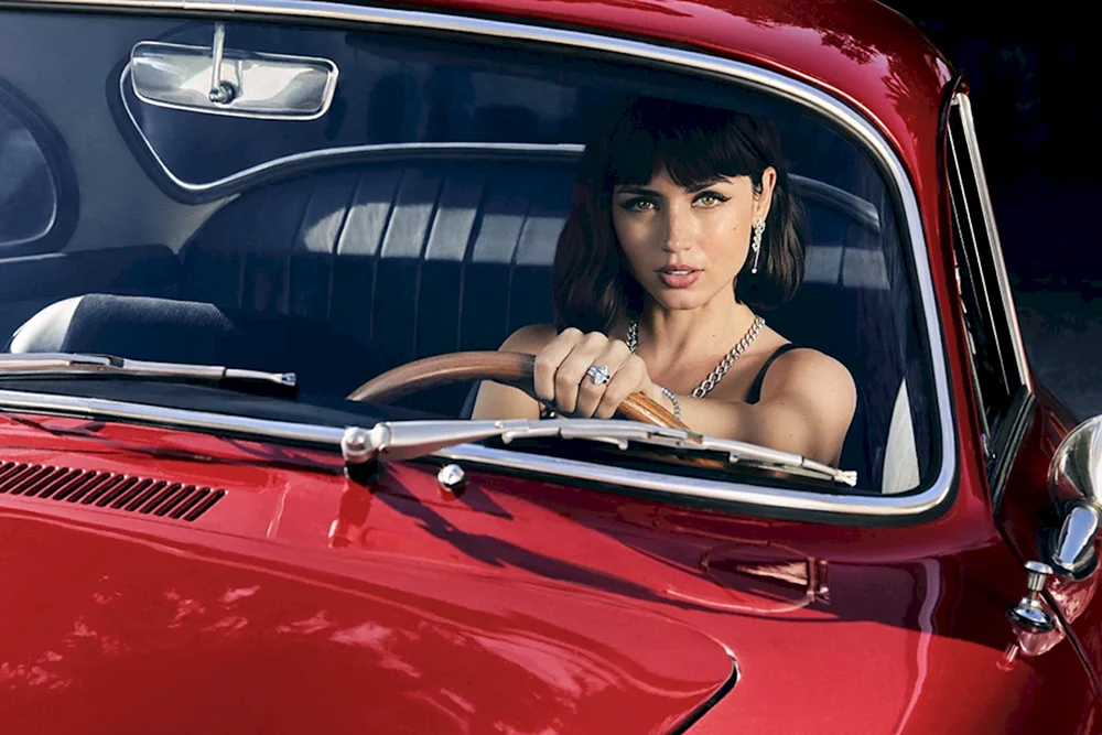 Anna de Armas James Bond