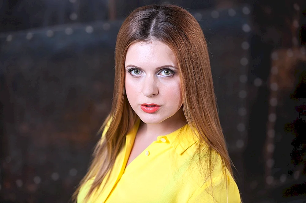 Anastasia Denisova Schauspielerin