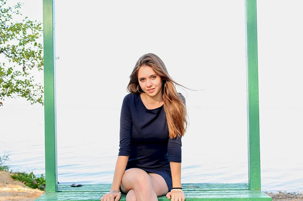 Anastasia Kalashnikova Beine