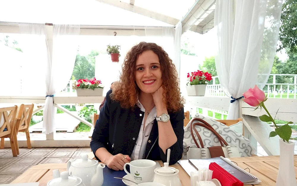 Anastasia Kalashnikova Psychologin