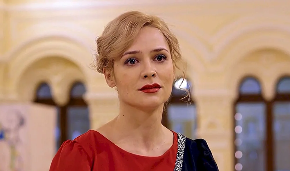 Anastasia Mikulcina Schauspielerin
