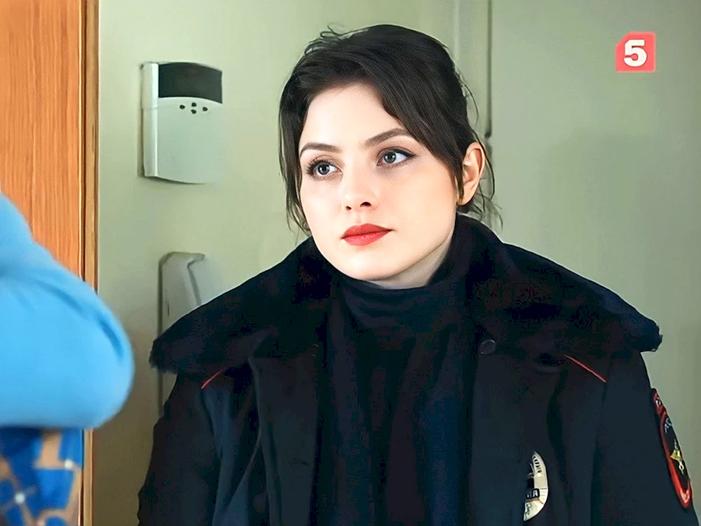 Anastasia Tyunina Bedingter Polizist