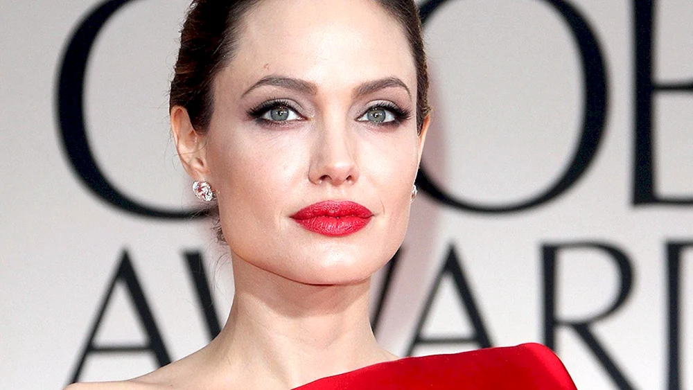 Angelina Jolie