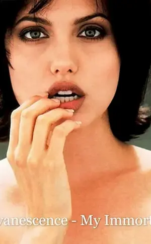 Angelina Jolie 2005
