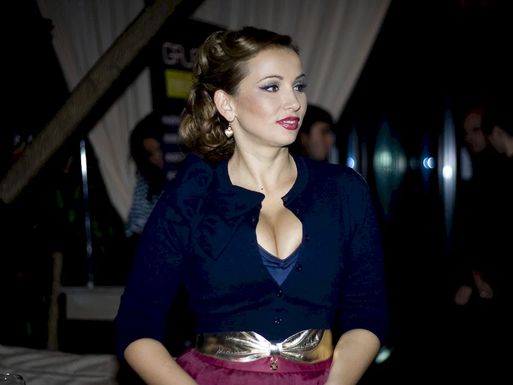 Anfisa Tschechowa im Badeanzug 2020