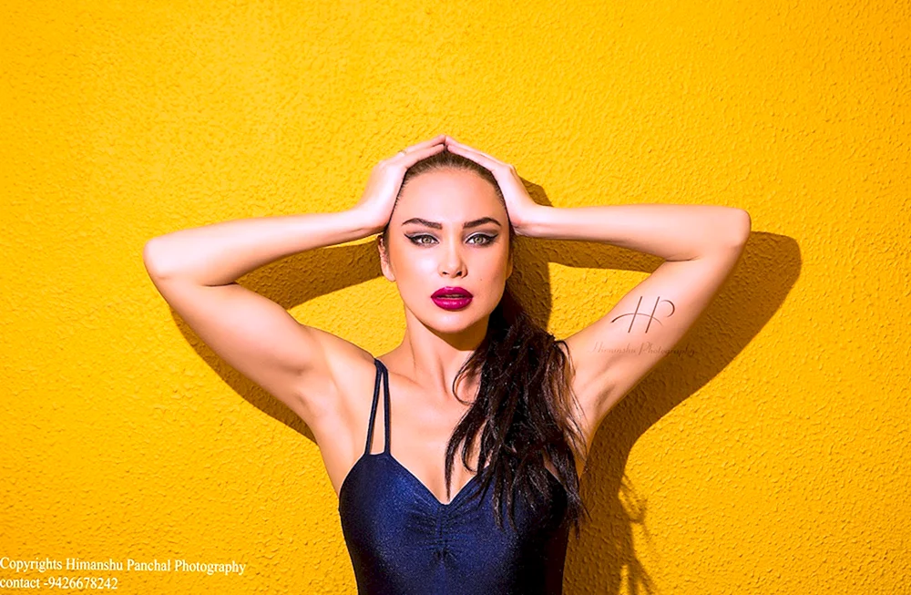 Angelina Poplavskaya Maxim Magazin