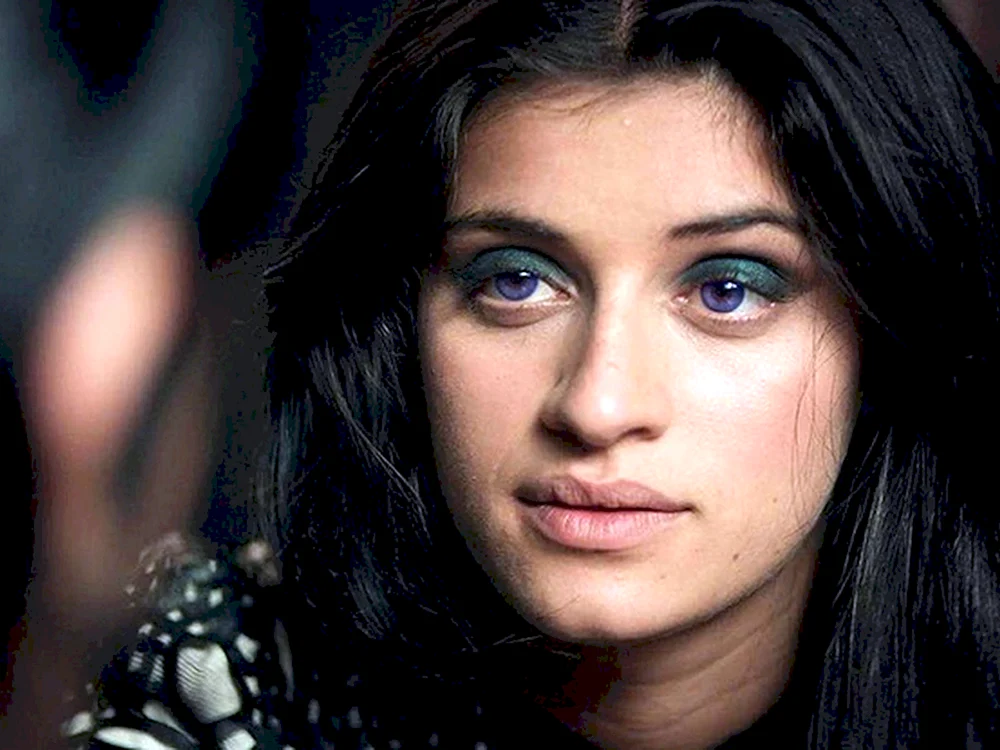 Anya Chalotra