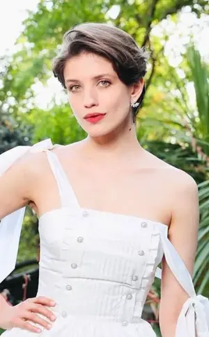 Anya Chipovskaya Schauspielerin