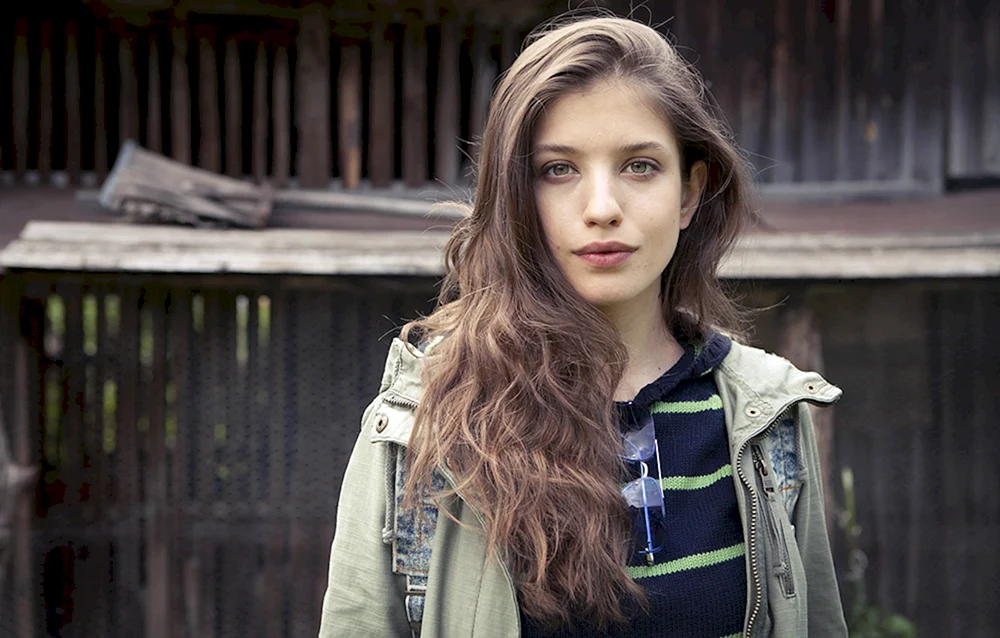 Anya Chipovskaya