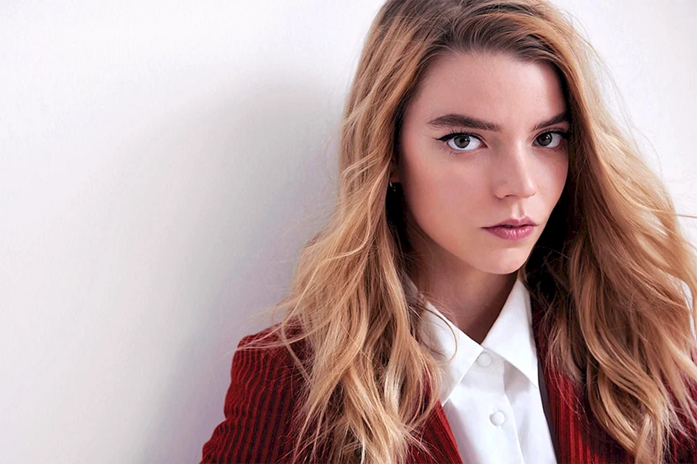 Anya Taylor