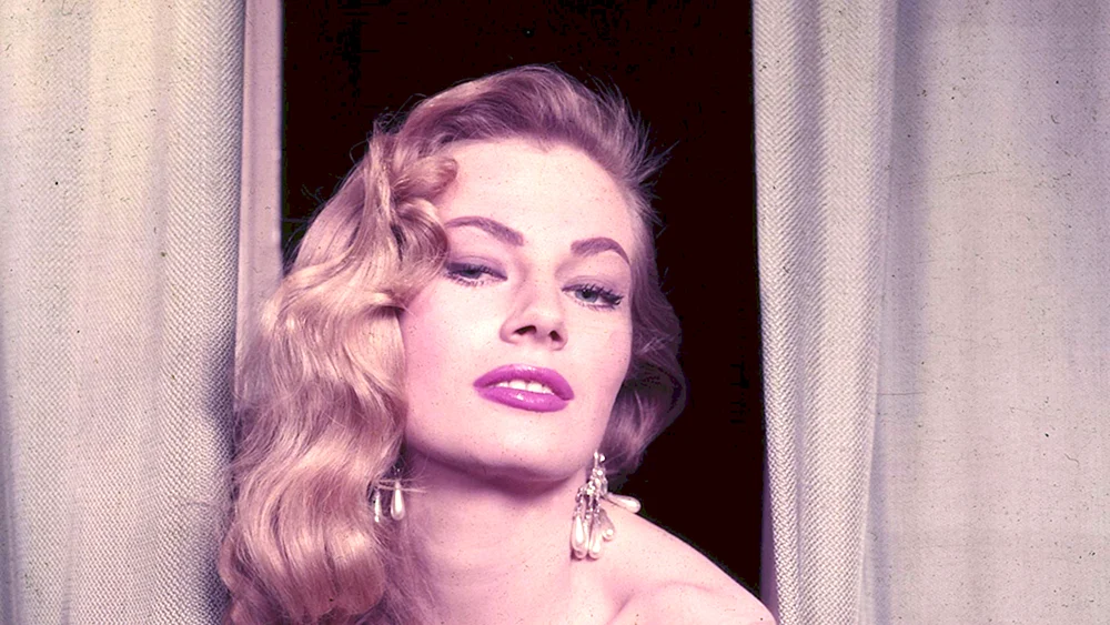 Anita Ekberg ist ein Sex- Symbol Schwedens 1950