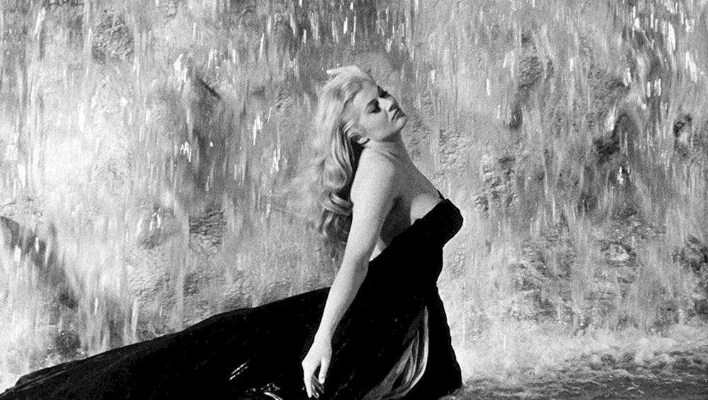 Anita Ekbergs süßes Leben Fellini Anita Ekberg